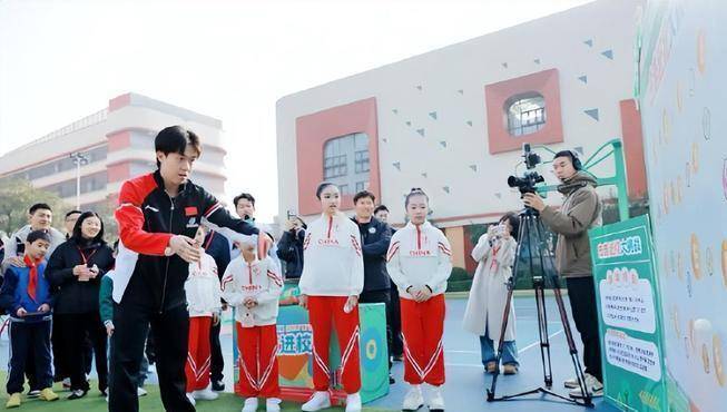 校园反差大赛怎么报名的(大学反差) 校园反差大赛怎么报名的(大学反差)