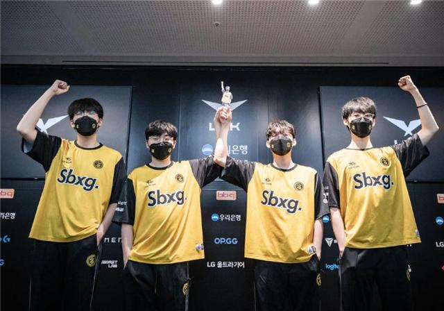 每人大赛(100个人比赛赛制)