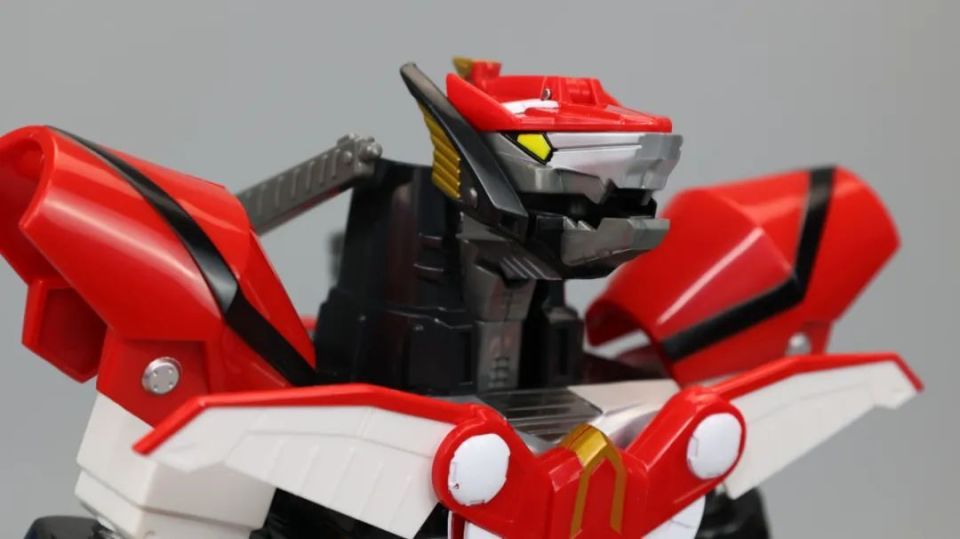 大赛沙设定(超星舰队赛沙x演员表)