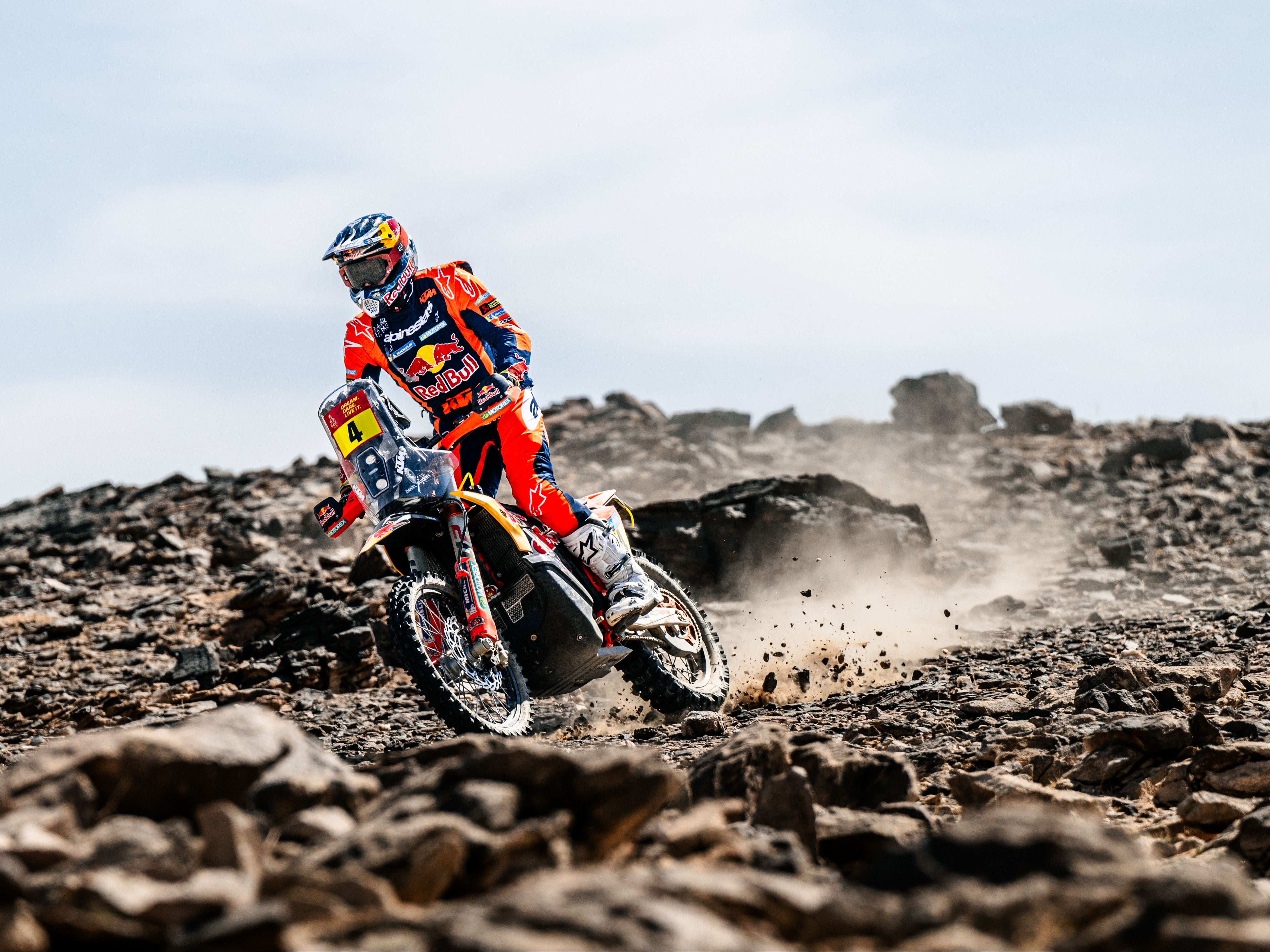 2025摩托车大赛冠军(21年摩托车比赛)