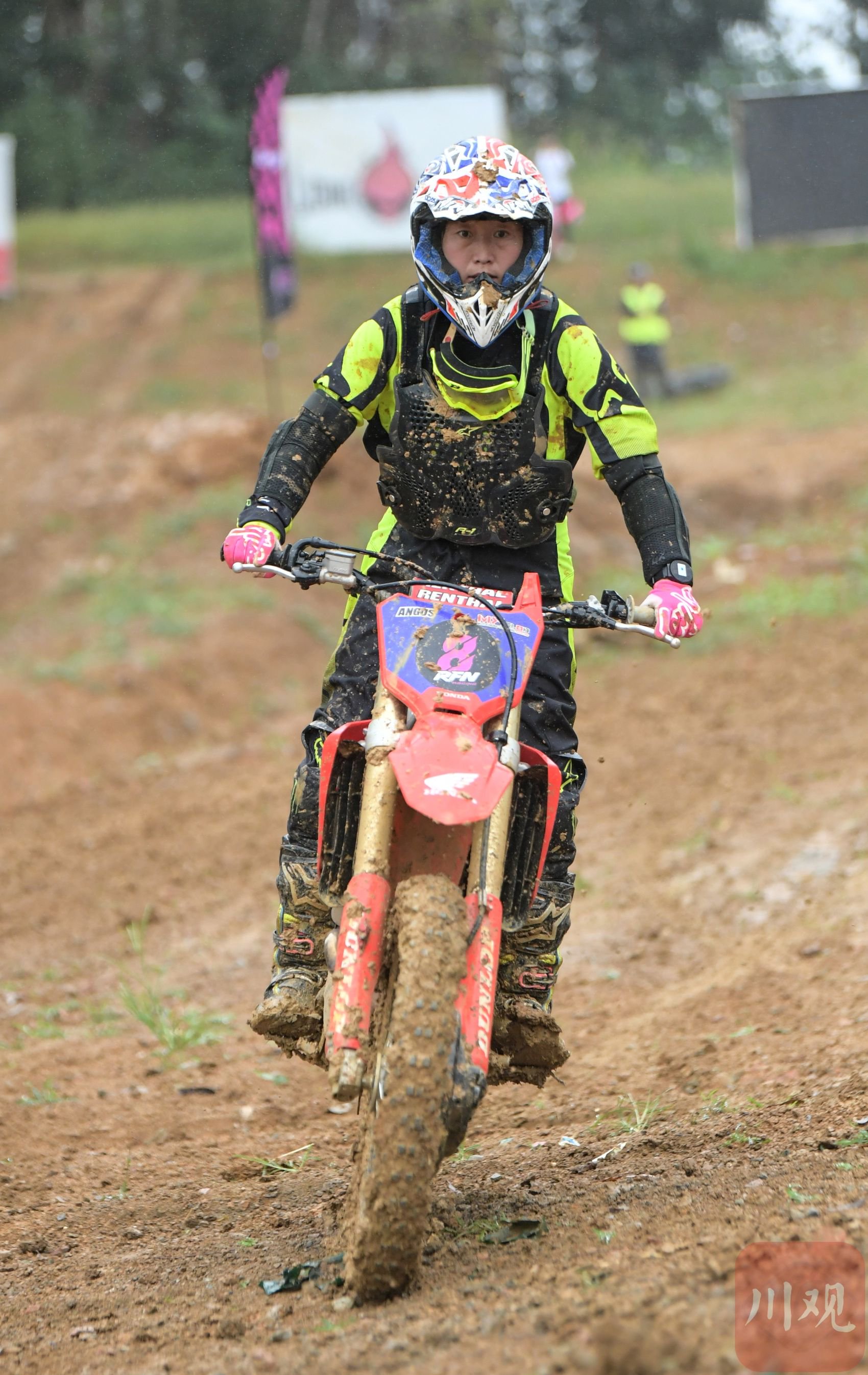 2025摩托车大赛冠军(21年摩托车比赛)