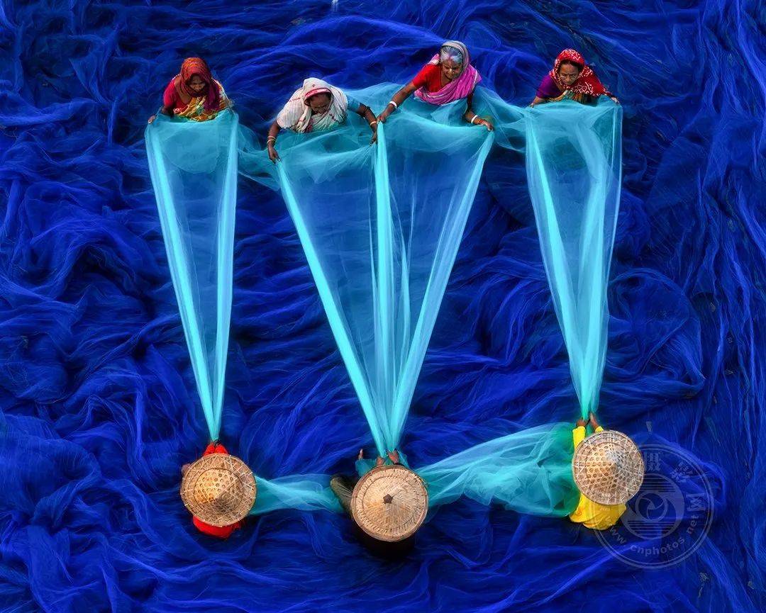 赢得摄影大赛的英文(摄影大赛英语作文)