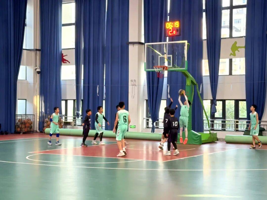 每日校园大赛(每日校园大赛作品大赛)